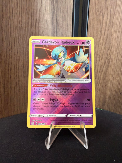 Gardevoir Radieux 069/196