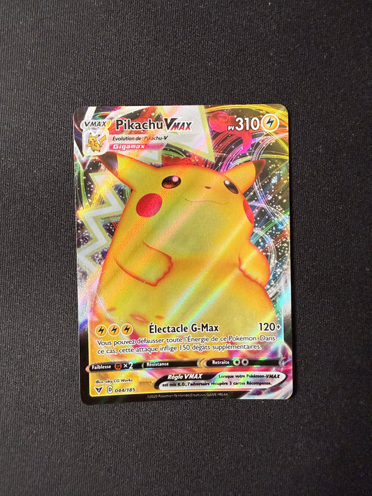 Pikachu VMAX 044/185