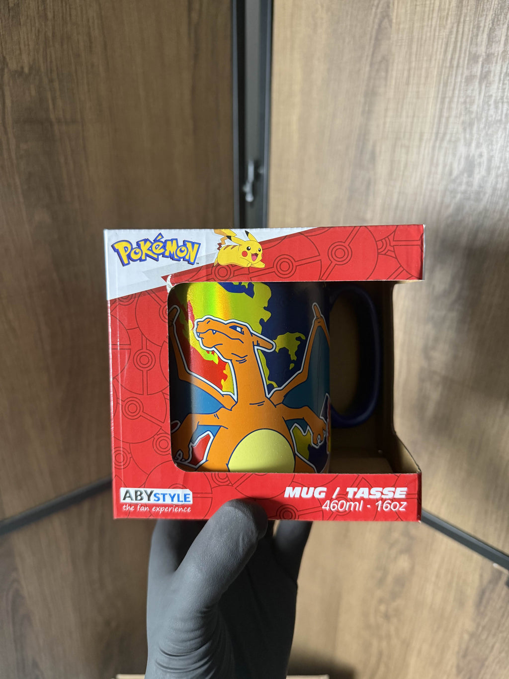 POKEMON Mug Dracaufeu effet métal Grand Contenant