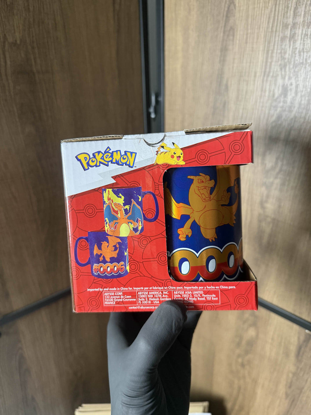 POKEMON Mug Dracaufeu effet métal Grand Contenant